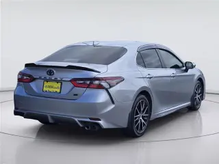 Toyota Camry 2023 SE 4dr Sedán