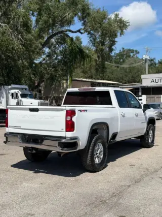 2024 Chevrolet SILVERADO 2500 HD CREW CAB