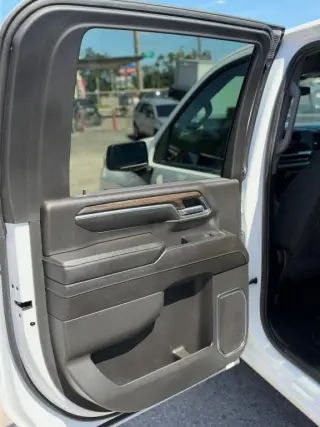 2024 Chevrolet SILVERADO 2500 HD CREW CAB