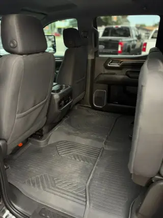 2024 Chevrolet SILVERADO 1500 CREW CAB