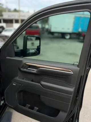 2024 Chevrolet SILVERADO 1500 CREW CAB