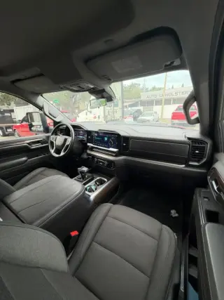 2024 Chevrolet SILVERADO 1500 CREW CAB