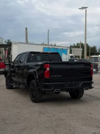 2024 Chevrolet SILVERADO 1500 CREW CAB