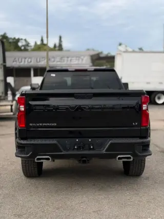 2024 Chevrolet SILVERADO 1500 CREW CAB