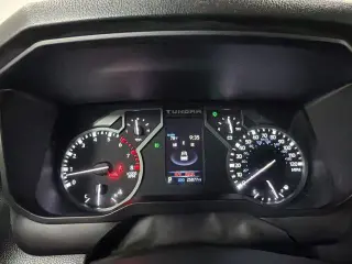 Toyota Tundra 2023 4x4 SR5 4dr CrewMax Cab Pickup SB