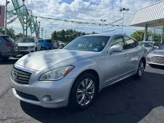 2012 INFINITI M