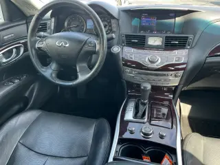 2012 INFINITI M