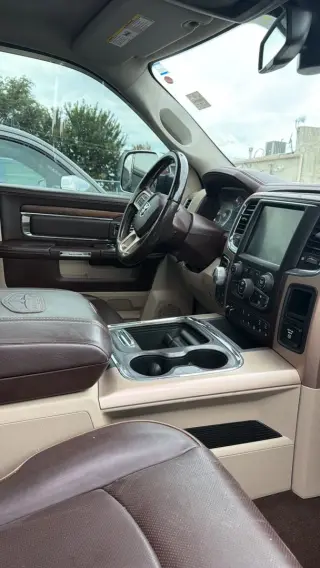 2016 RAM 1500 CREW CAB