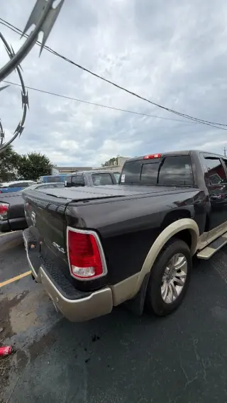 2016 RAM 1500 CREW CAB