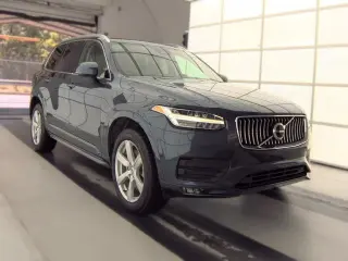 Volvo XC90 2023 AWD B5 Core 4dr SUV