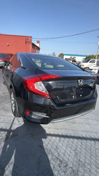 2017 HONDA CIVIC