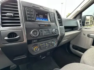 2017 FORD F150 SUPERCREW CAB