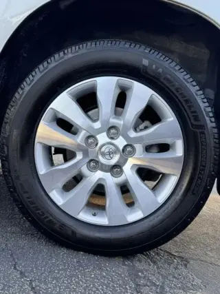 2019 TOYOTA SEQUOIA