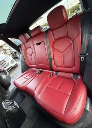 2023 PORSCHE MACAN