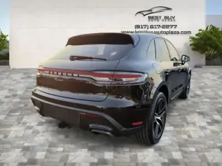 2023 PORSCHE MACAN