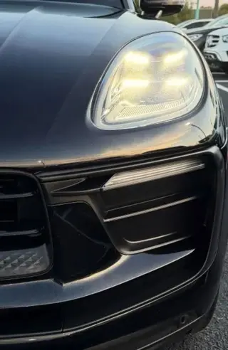 2023 PORSCHE MACAN