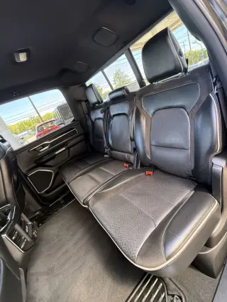 2019 RAM 1500 CREW CAB