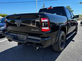 2019 RAM 1500 CREW CAB