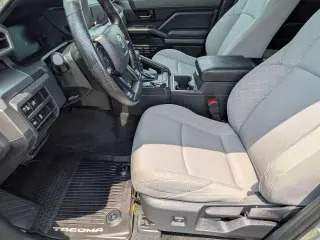 Toyota Tacoma 2024 4x4 SR5 4dr Cablo Dobles 6.1 ft LB