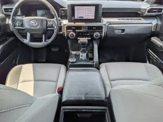 Toyota Tacoma 2024 4x4 SR5 4dr Cablo Dobles 6.1 ft LB