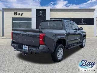 Toyota Tacoma 2024 4x4 SR5 4dr Cablo Dobles 6.1 ft LB