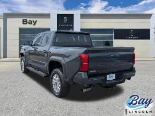Toyota Tacoma 2024 4x4 SR5 4dr Cablo Dobles 6.1 ft LB