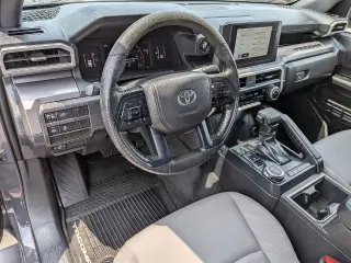 Toyota Tacoma 2024 4x4 SR5 4dr Cablo Dobles 6.1 ft LB