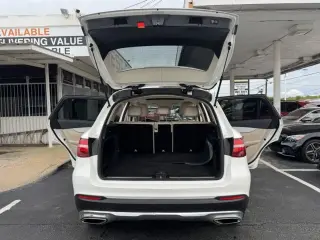 2019 MERCEDES-BENZ GLC