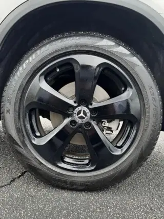 2019 MERCEDES-BENZ GLC