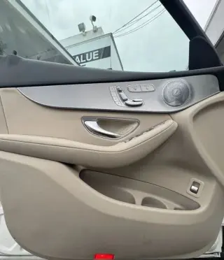 2019 MERCEDES-BENZ GLC