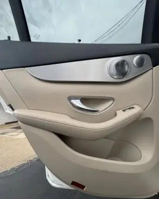 2019 MERCEDES-BENZ GLC