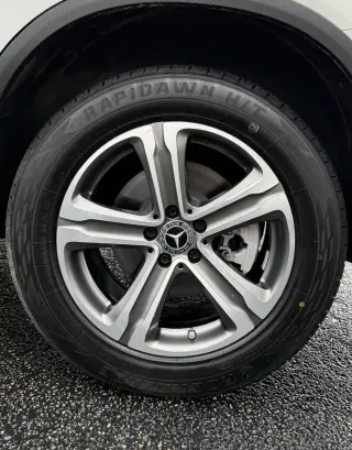 2020 MERCEDES-BENZ GLC