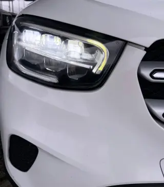 2020 MERCEDES-BENZ GLC
