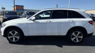 2017 MERCEDES-BENZ GLC