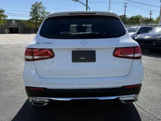 2017 MERCEDES-BENZ GLC