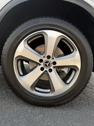 2019 MERCEDES-BENZ GLC