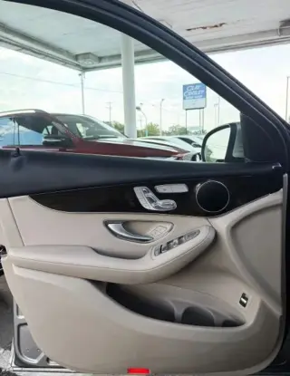 2019 MERCEDES-BENZ GLC