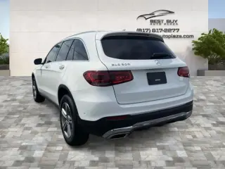 2022 MERCEDES-BENZ GLC