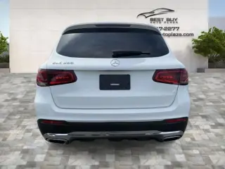 2022 MERCEDES-BENZ GLC
