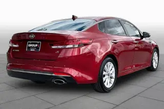 Kia Optima 2018 S 4dr Sedán