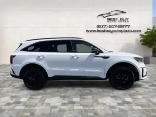2022 KIA SORENTO