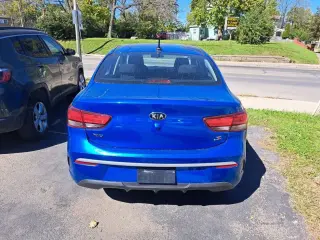 2021 Kia RIO
