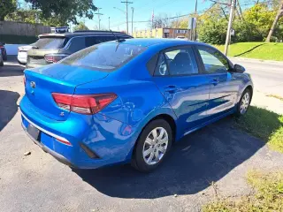 2021 Kia RIO