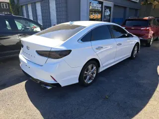 2018 Hyundai SONATA