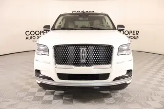 Lincoln Navigator 2023 4x4 Reserve 4dr SUV