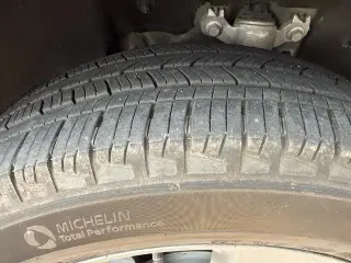 Ford Explorer 2025 AWD Active 4dr SUV
