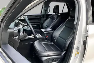 Ford Explorer 2024 XLT 4dr SUV