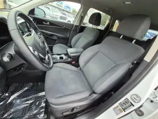 Kia Sorento 2019 AWD S V6 4dr SUV