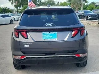 Hyundai TUCSON 2024 SEL 4dr SUV