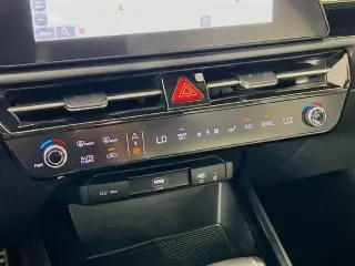 Kia Niro 2023 EX Touring 4dr Crossover
